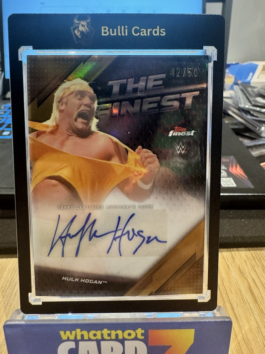 2025 Topps Finest WWE Hulk Hogan The Finest Gold Hulkster Auto Refractor /50